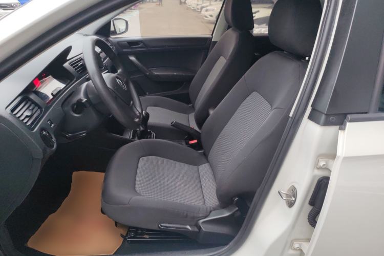 Used Volkswagen Santana 2016 1.4L Manual Fashion Edition
