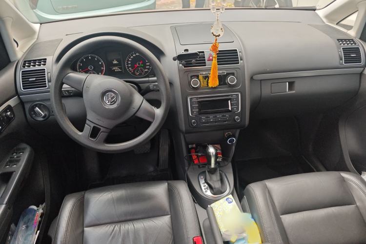 Used Volkswagen Touran 2013 1.4T DSG Comfort Edition 5-Seater
