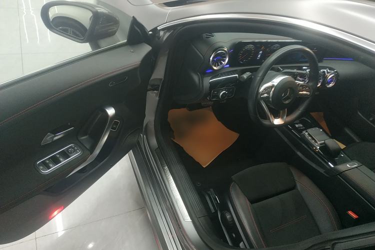 Used Mercedes-Benz CLA 2022-Year Updated CLA 200