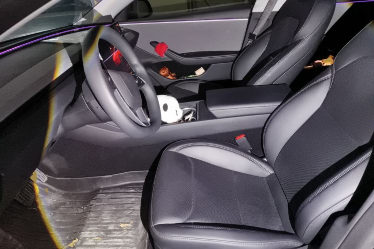 Used Tesla Model 3 2025 Rear-Wheel-Drive Version
