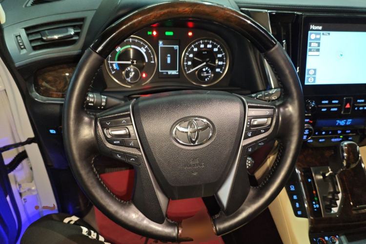 Used Toyota Alphard 2021 Dual-Engine 2.5L Luxury Edition
