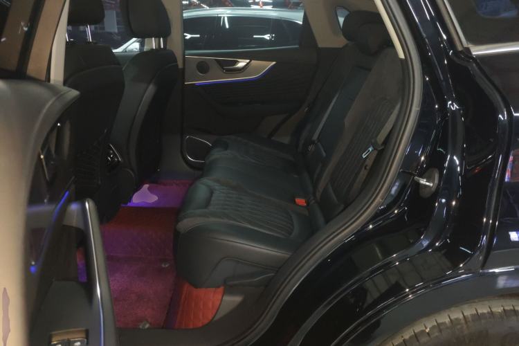 Used Hongqi HS5 2023 2.0T Qixiang Pro Edition
