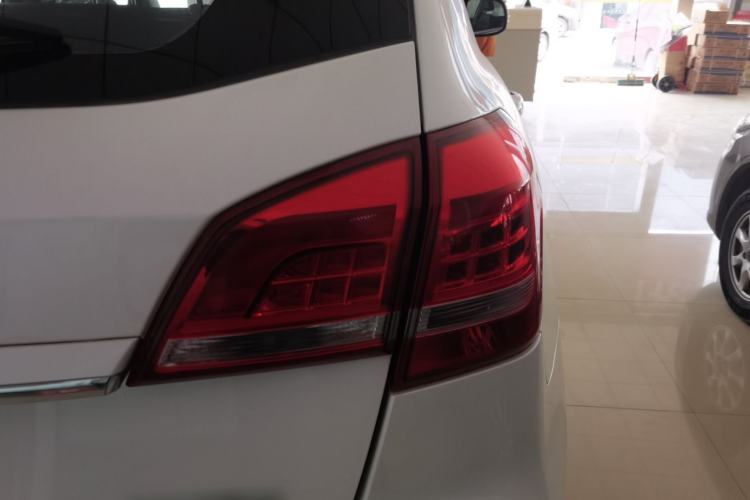 Used Haval H2 2018 Red-Label 1.5T Manual Two-Wheel Drive Luxury Model
