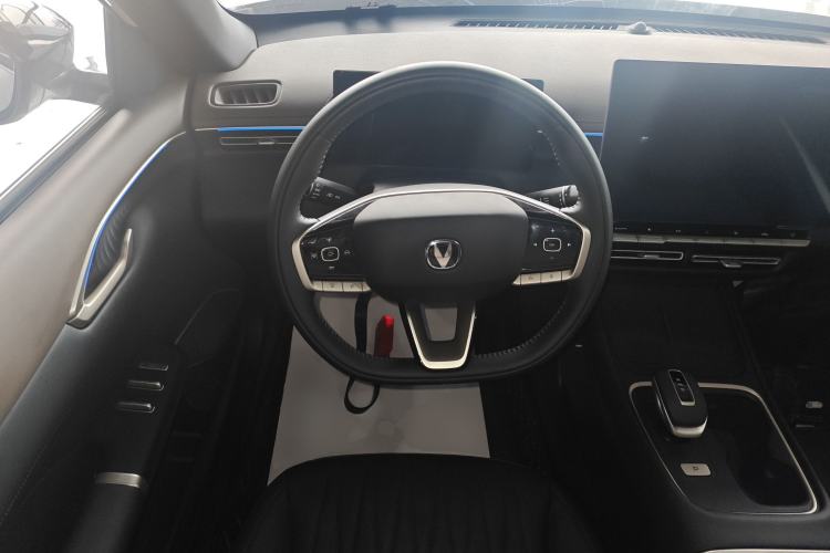 Used Changan Eado 2026 Model, Fourth Generation, 1.5T 500Bar Smart Enjoyment Edition