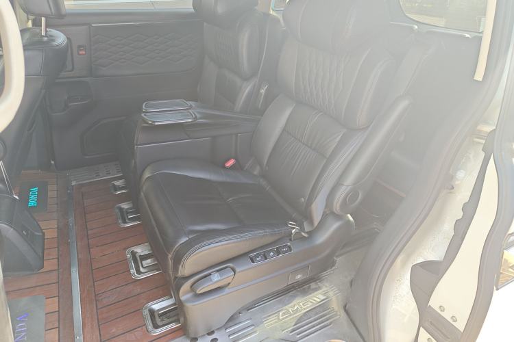 Used Honda Elysion 2022 2.0L eHEV Luxury First Edition
