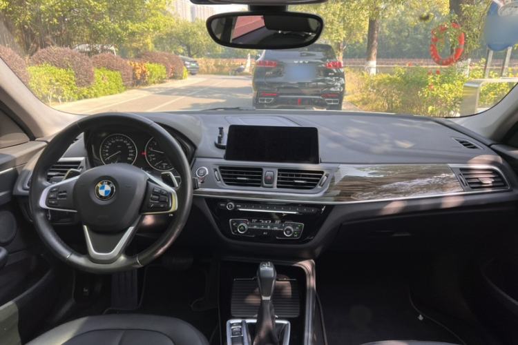 Used BMW 1 Series 2017 120i Design Package Model