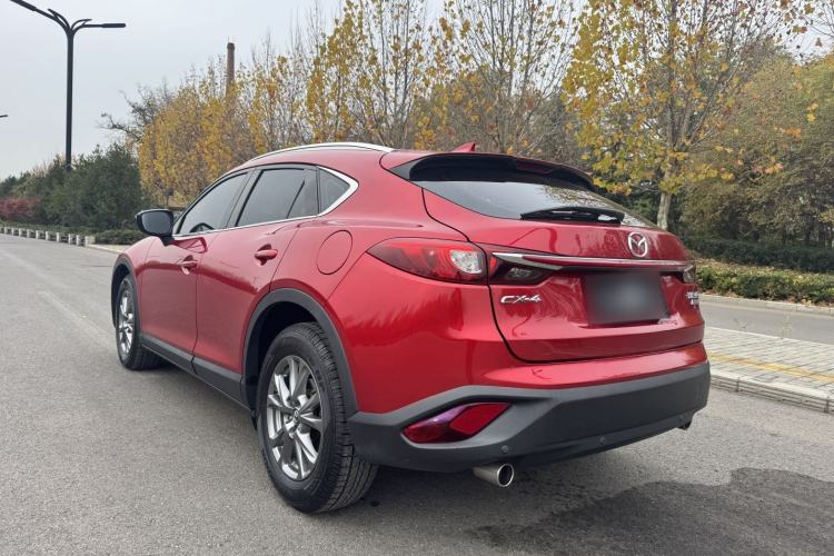 Used Mazda CX-4 2018 2.0L Automatic Two-Wheel Drive Blue Sky Premium Upgrade Version China V Standard
