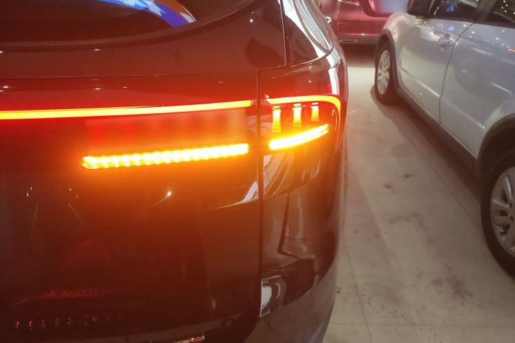 Used JETOUR X70 PLUS 2023 1.5T DCT Brave PLUS 5-Seater
