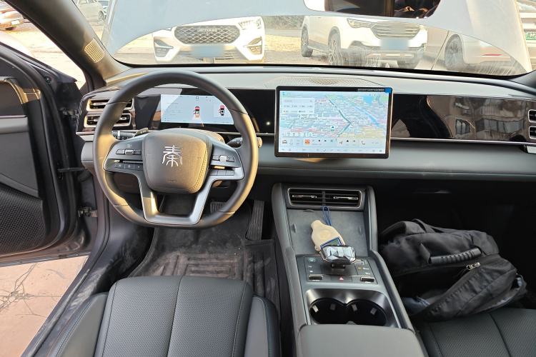 Used BYD Qin L 2025 DM-i Smart Drive 120KM Superior Model
