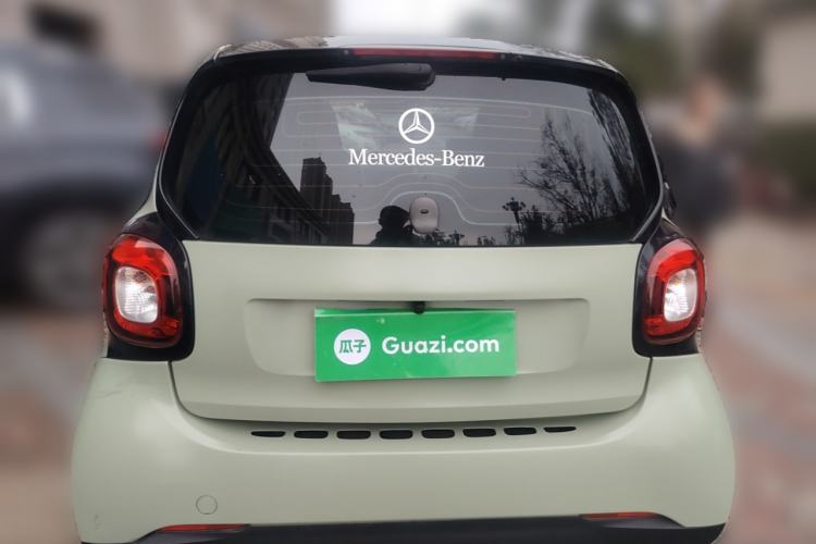 Used  fortwo 2015 1.0L 52 kW hardtop Dynamic version