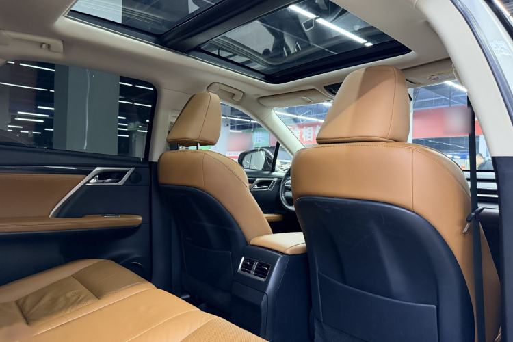 Used Lexus RX 2020 300 4x4 Elegant Edition China VI
