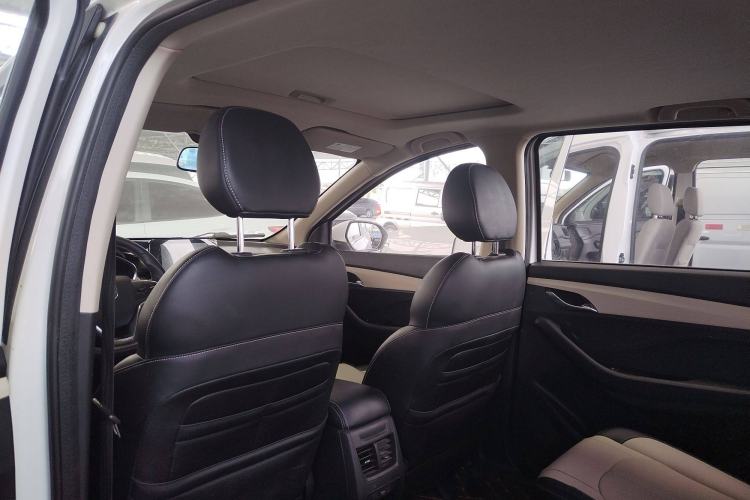 Used Baojun 360 2019 1.5L Manual Luxury Model China VI Standard
