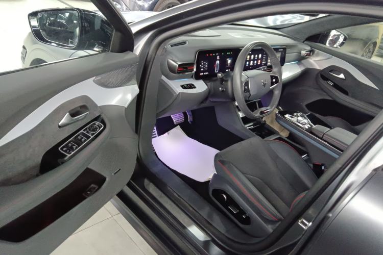 Used ARCFOX Alpha S 2022 HI Version Advanced Edition