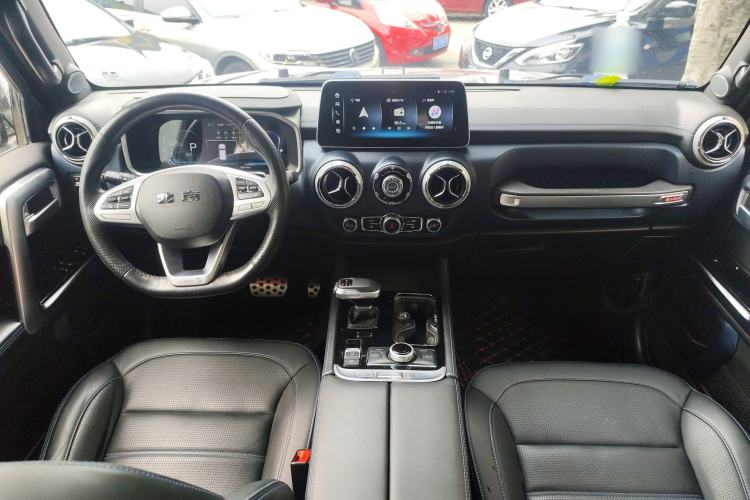 Used  BJ40 2023 2.0T Automatic Four-Wheel Drive Urban Hunter Edition Prestige Version
