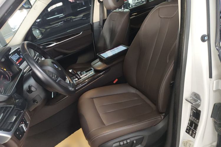 Used BMW X5 2018 xDrive28i
