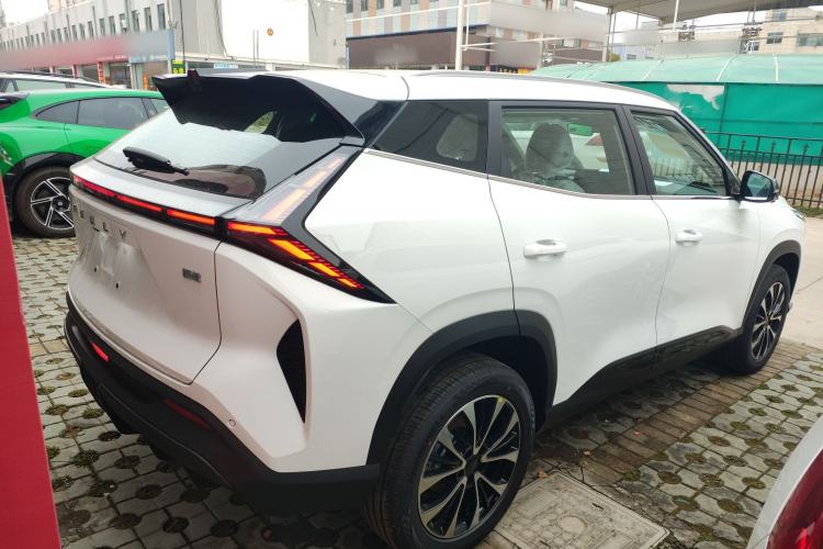 Used Geely Auto Emgrand X7 Sport 2026 Model 1.5TD Aspirational
