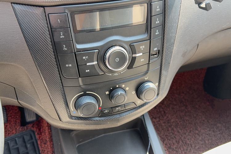 Used Wuling Hongguang 2015 1.5L S Basic Version China V Standard
