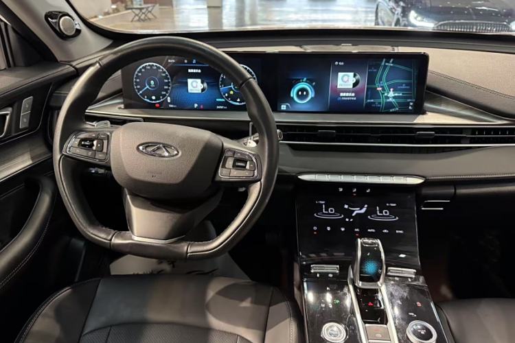 Used Chery Tiggo 8 PLUS 2022 Kunpeng Edition 390TGDI DCT Passion Version
