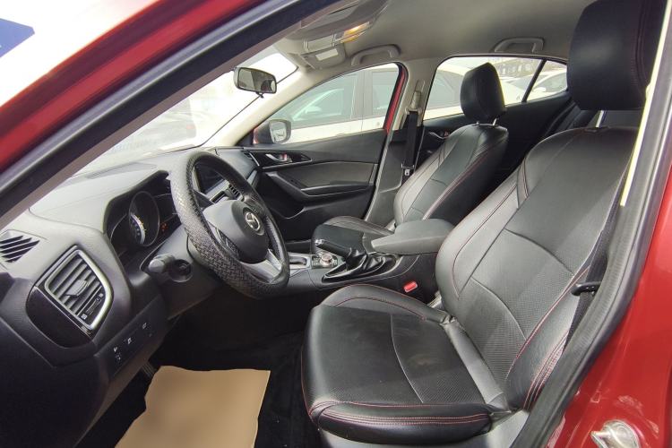 Used Mazda Mazda 3 Axela 2016 Sedan 1.5L Automatic Comfort Model