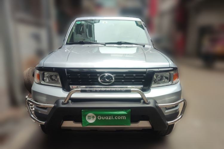 Used Leopaard Q6 2015 2.4L Manual Two-Wheel-Drive Elite Model
