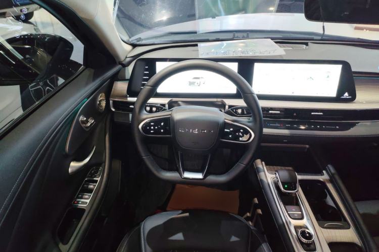 Used Chery Arrizo 8 2025 1.6T DCT Smart
