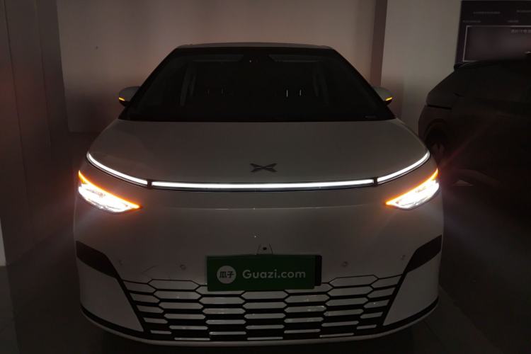 Used XPeng X9 2024 640 All-Wheel Drive High-Performance Max
