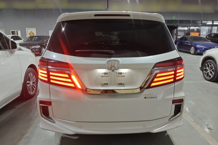 Used Honda Elysion 2019 2.0L Hybrid Luxury Edition
