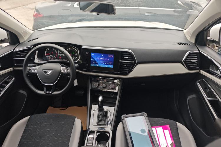 Used Jetta VS7 2022 280TSI Automatic Trend Edition
