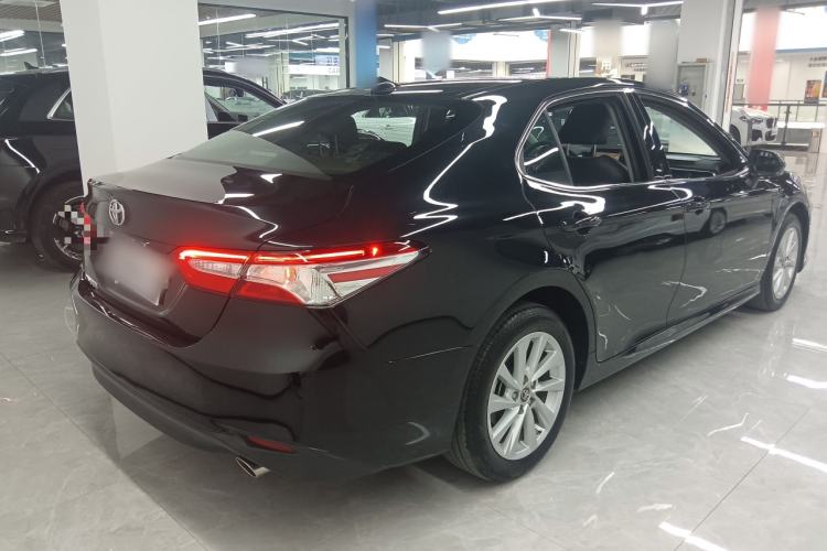 Used Toyota Camry 2023 2.0GVP Premier Edition
