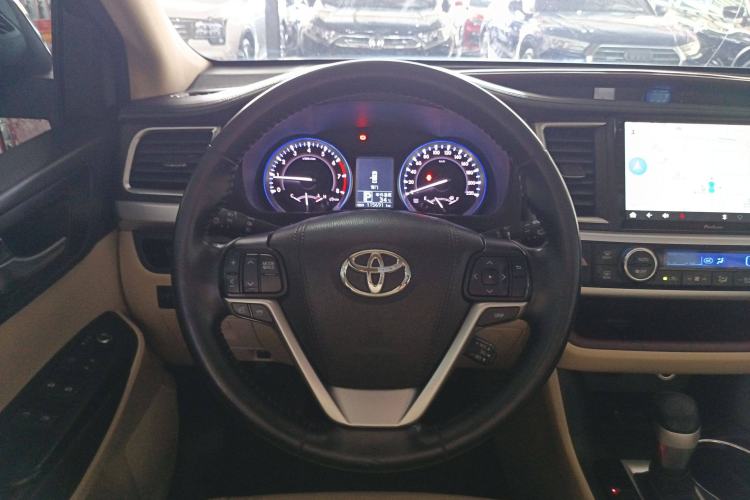 Used Toyota Highlander 2017 2.0T Four-Wheel Drive Luxury Edition 7 Seats
