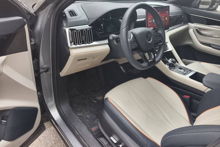 Used BYD Song PLUS New Energy 2021 DM-i 110KM Flagship Model
