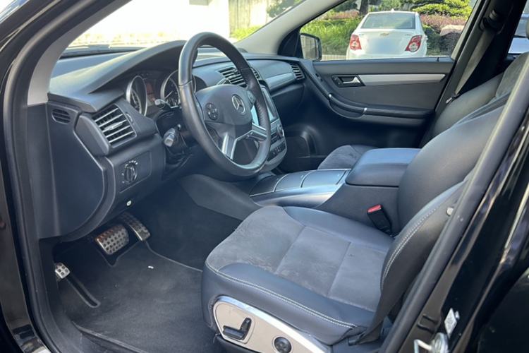 Used Mercedes-Benz R-Class 2014 R 320 4MATIC Business Model