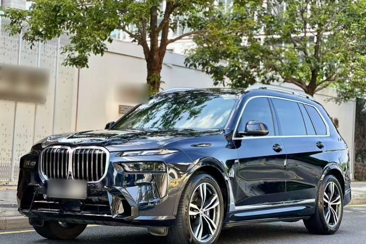 Used BMW X7 2023 xDrive40i Luxury M Sport Package

