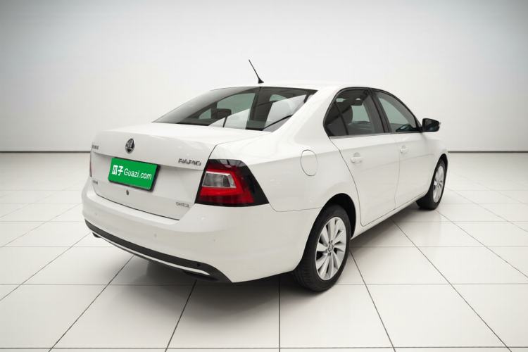 Used Skoda Rapid 2018 1.6L Manual Comfort Edition