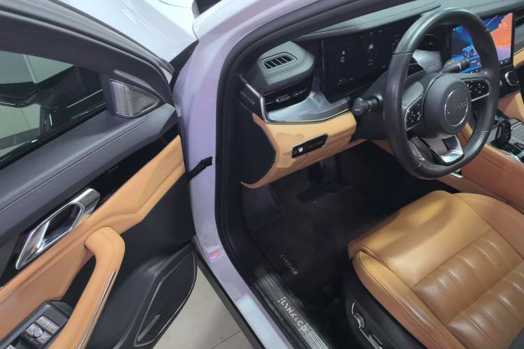 Used Lynk & Co 09 EM-P 2023 2.0TD EM-P Long-Range Version PM 7-Seater
