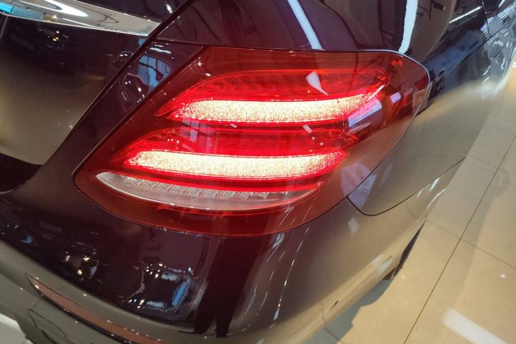 Used Mercedes-Benz E-Class 2019 E 200 L Sport Edition
