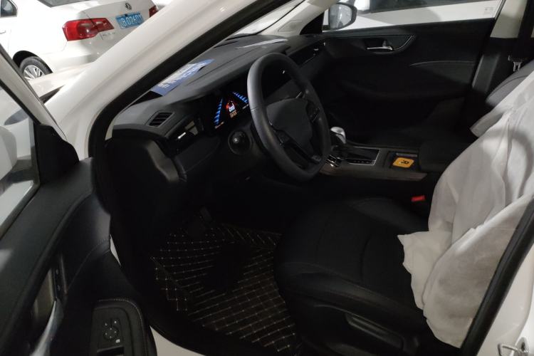 Used Roewe i5 2023 1.5L CVT Luxury Edition
