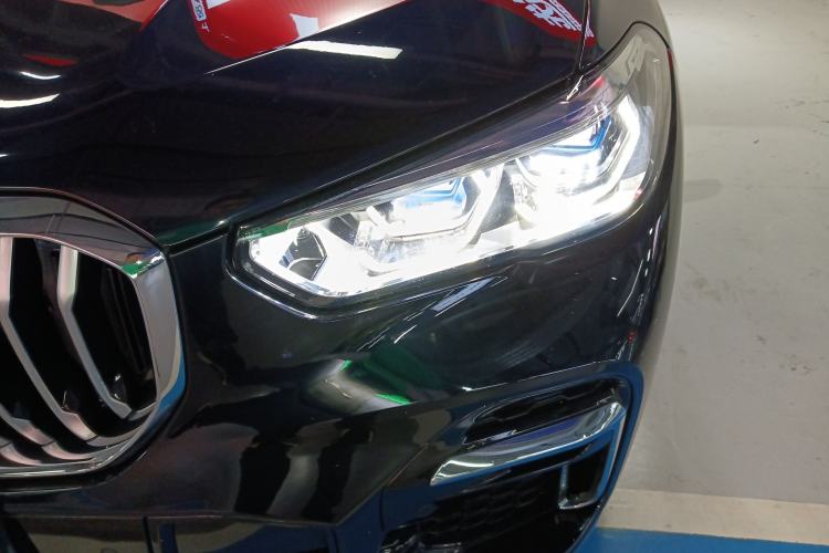 Used BMW X5 2022 Restyled xDrive 30Li Luxury Version M Sport Package
