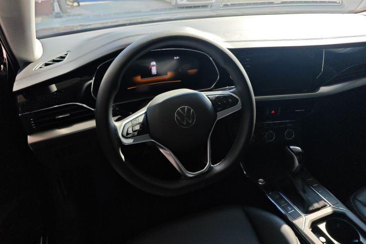 Used Volkswagen Passat 2024 280TSI Business Edition
