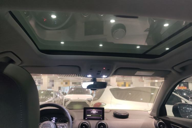 Used Audi Q2L 2018 35 TFSI Fashion Elegant Version China V