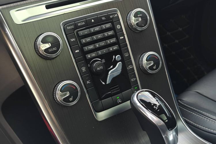 Used Volvo XC60 2016 T5 Smart Version
