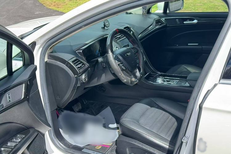 Used Ford Mondeo 2017 EcoBoost 200 Stylish Model
