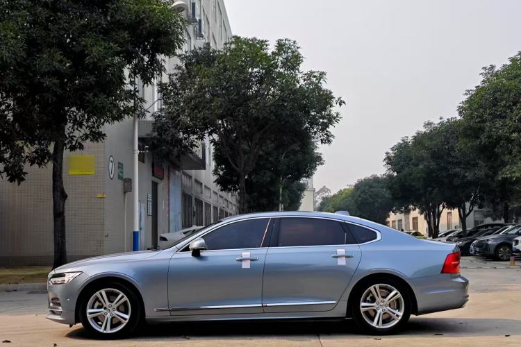 Used Volvo S90 2019 T5 Zhiyuan Edition
