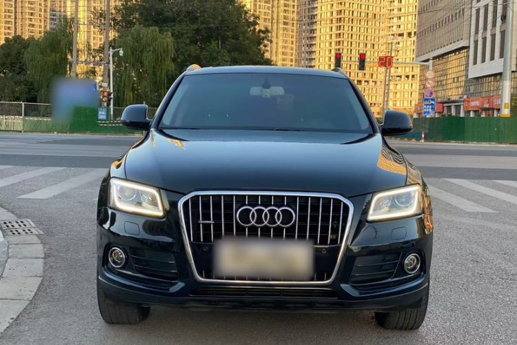 Used Audi Q5 2017 40 TFSI Comfort Model
