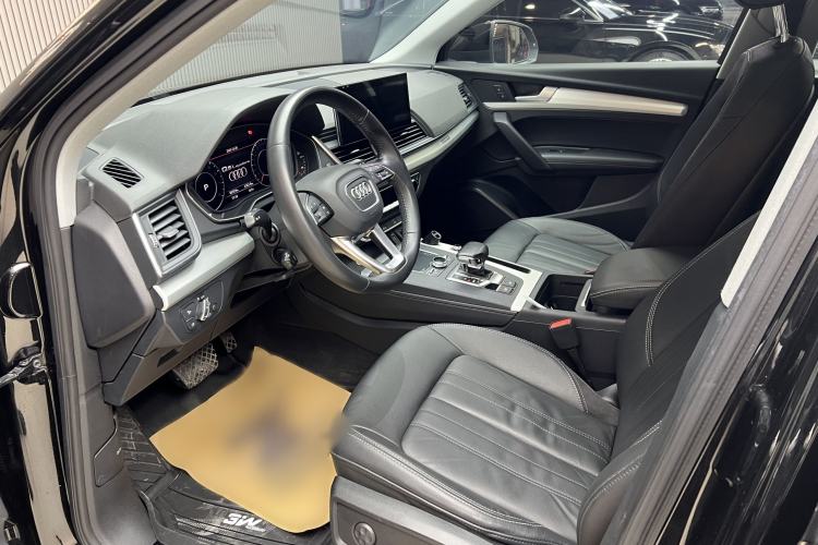 Used Audi Q5L 2020 Updated 40 TFSI Prestige Fashion Edition
