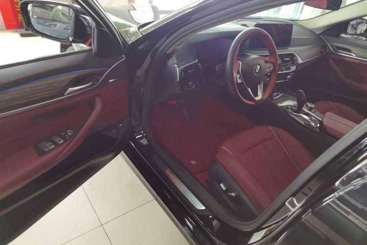 Used BMW 5 Series New Energy 2022 Updated Version 535Le Luxury Package
