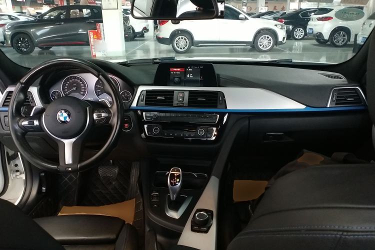 Used BMW 3 Series 2019 320i M Sport Package
