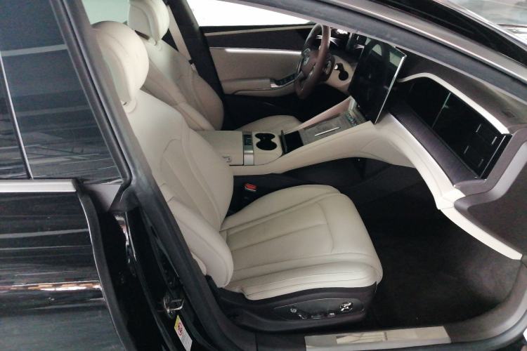 Used Denza Z9 2024 1100 km Four-Wheel Drive Max Version