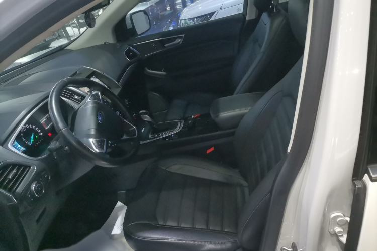 Used Ford Edge 2018 EcoBoost 245 Two-Wheel-Drive Titanium 7-Seater China V Standard
