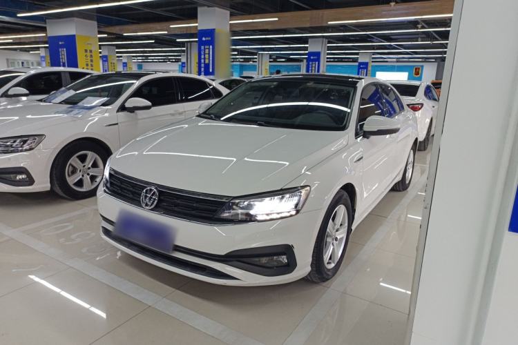 Used Volkswagen Lamando 2019 230TSI DSG Fashion Edition China VI